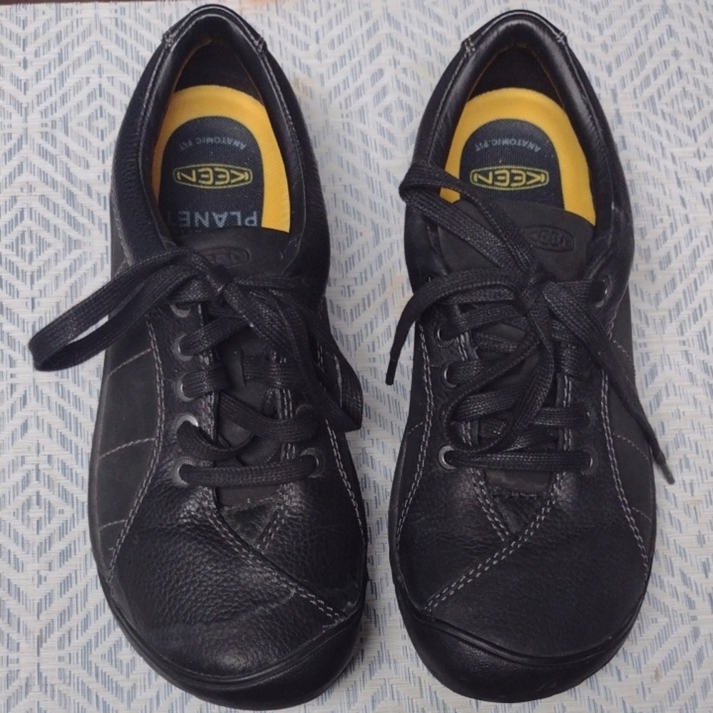 KEEN Men's Black Leather Lace-Up Sneakers